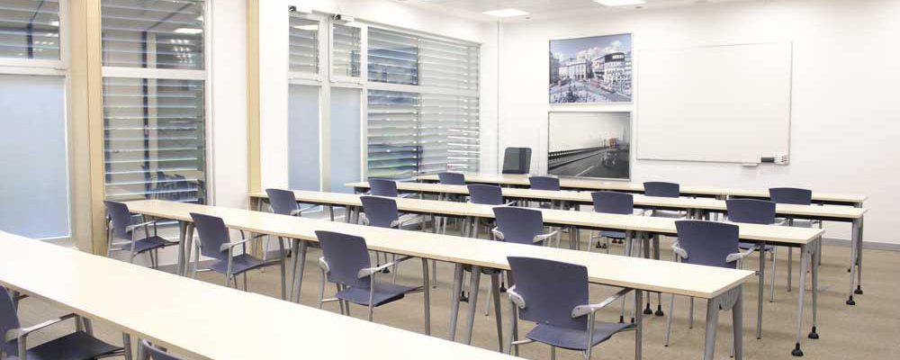 Salas para formaciones, talleres y reuniones en Vitoria – Espacios profesionales y versátiles